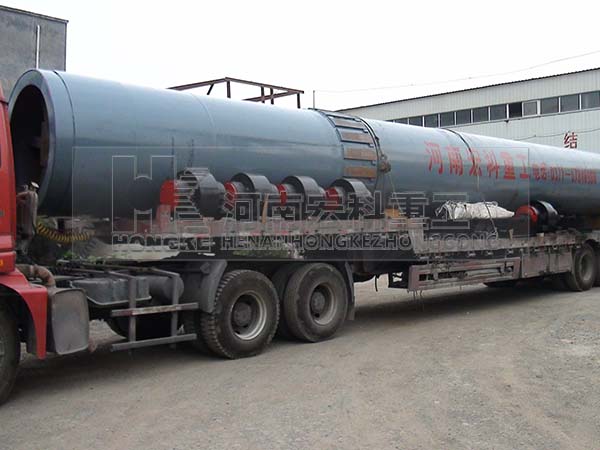 發(fā)往鄂爾多斯頁巖陶?；剞D(zhuǎn)窯發(fā)貨現(xiàn)場